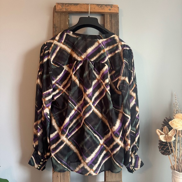 Chico's NWT Pintuck Plaid Sheer Blouse Size 2 - Picture 3 of 7